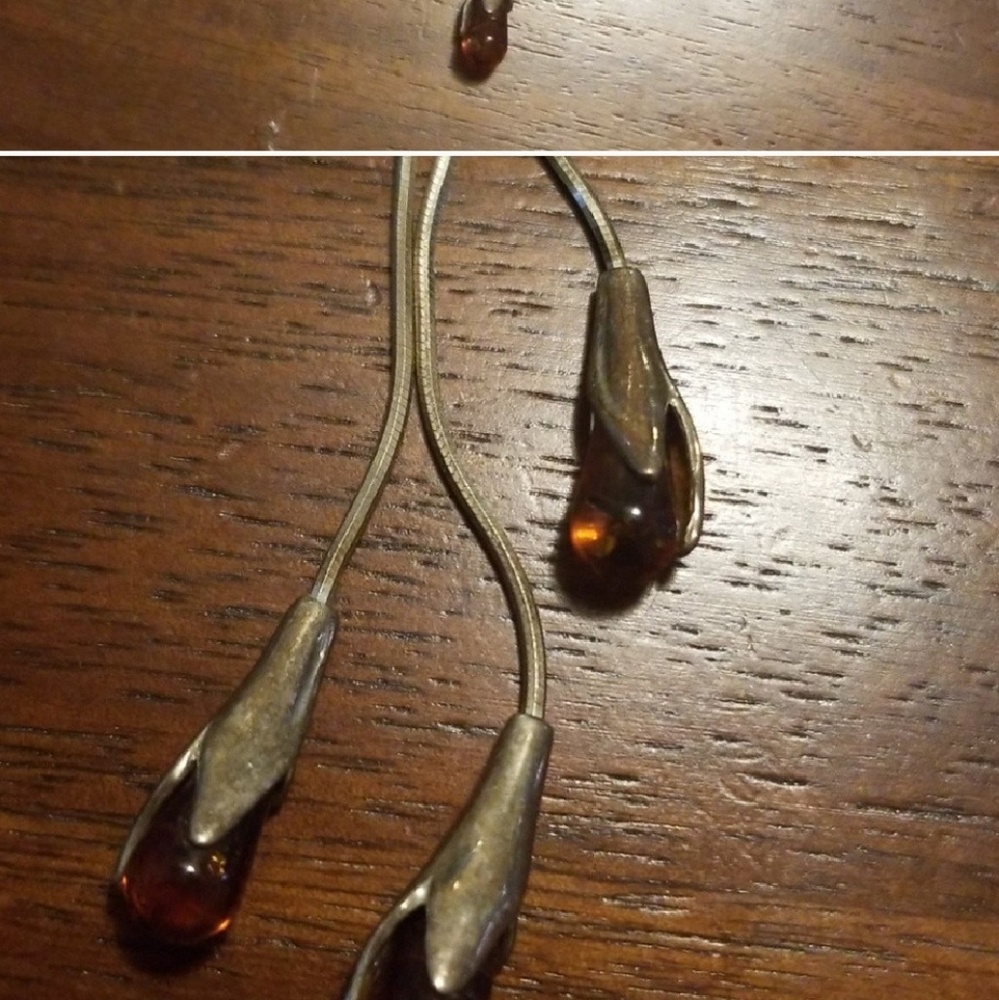 Amber colored drop necklace